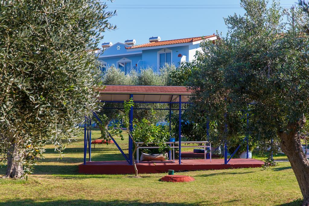 Filoxenia Apartments & Studios Theologos  Luaran gambar